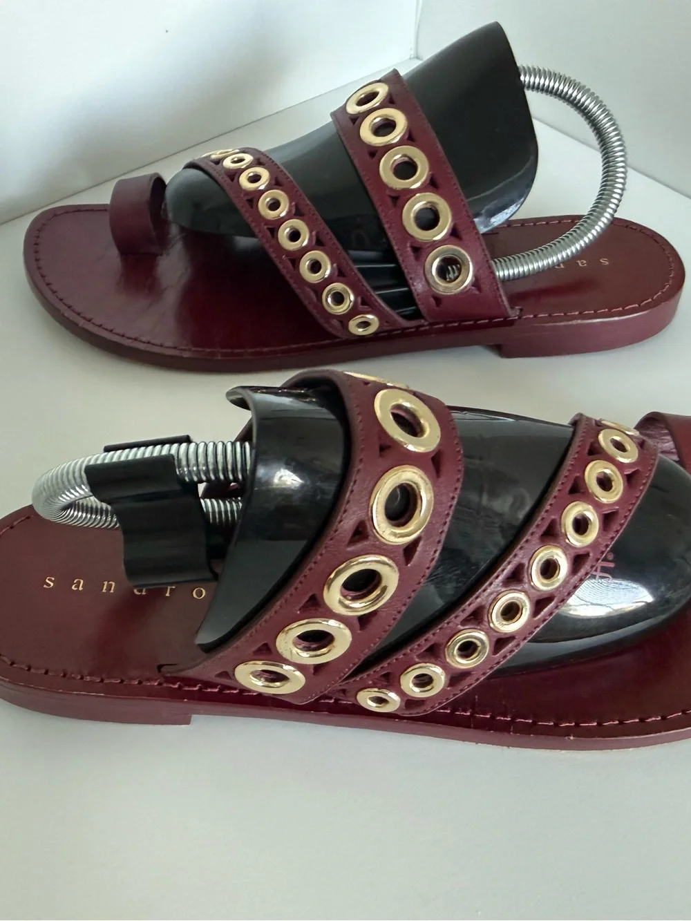 Sandro Burgundy Leather Grommet Gladiator Sandals EU40 US 9 Gold Stud Flat Slide